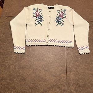 Ivory Color M Cotton Sweater With Cross Stitch Design